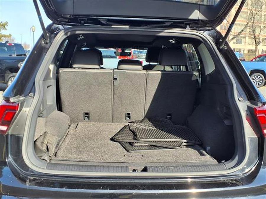 2020 Volkswagen Tiguan SE photo