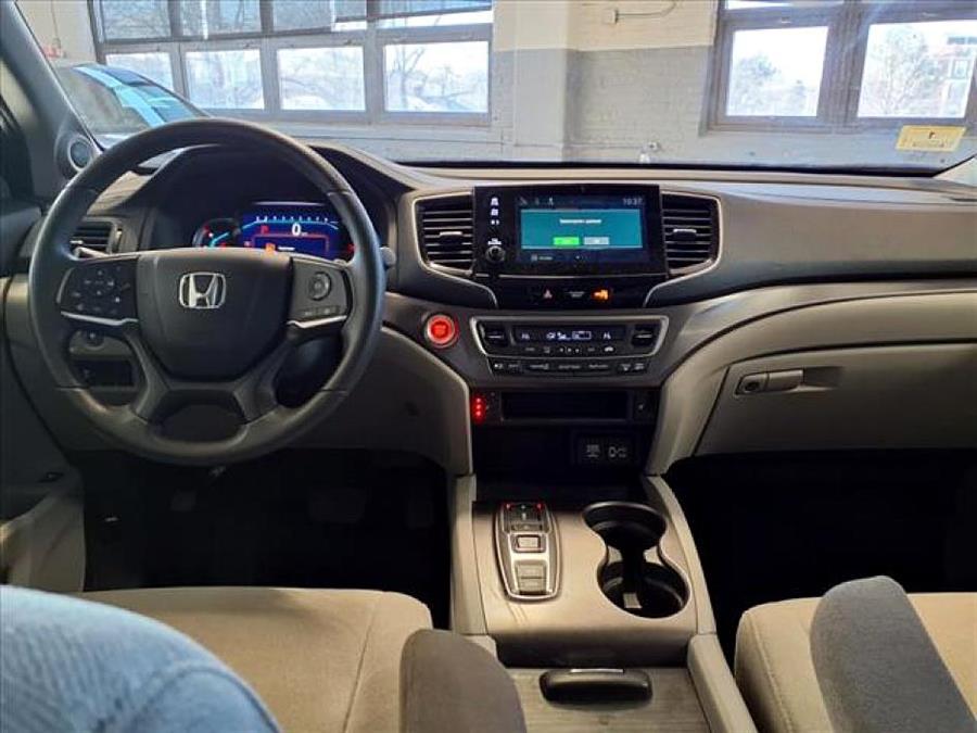 2021 Honda Pilot EX photo