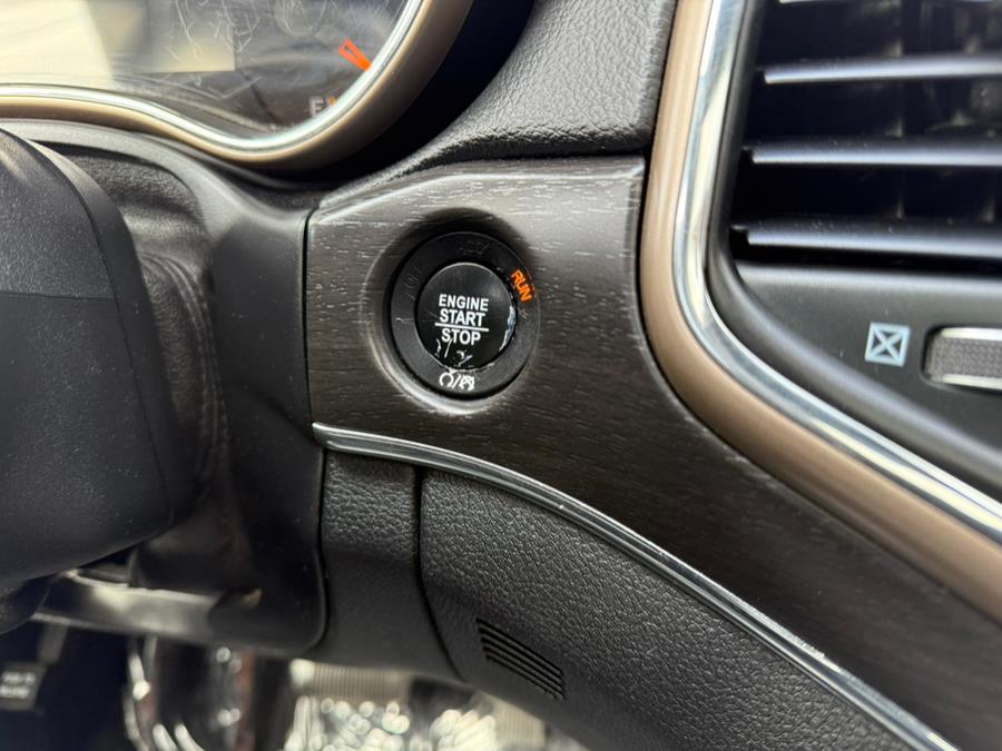 2016 Jeep Grand Cherokee 4WD 4dr Limited photo
