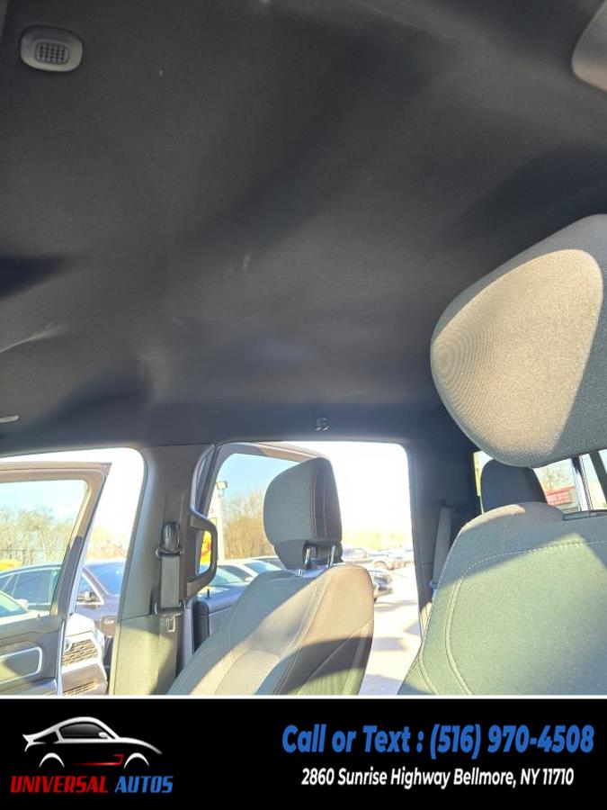 2022 RAM 1500 Big Horn 4x4 Crew Cab 5''7