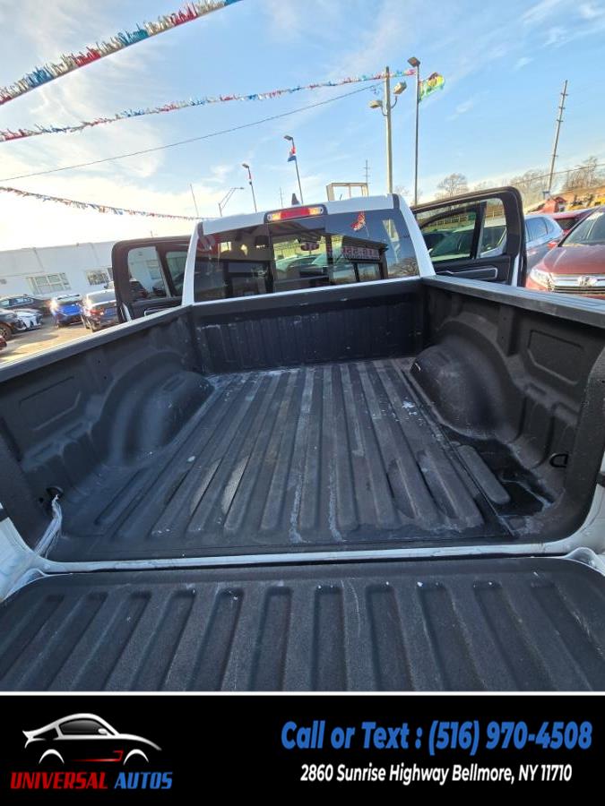 2022 RAM 1500 Big Horn 4x4 Crew Cab 5''7