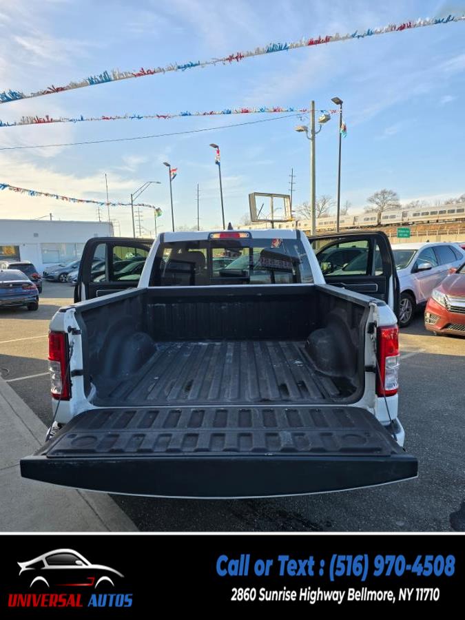 2022 RAM 1500 Big Horn 4x4 Crew Cab 5''7