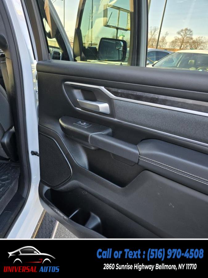 2022 RAM 1500 Big Horn 4x4 Crew Cab 5''7