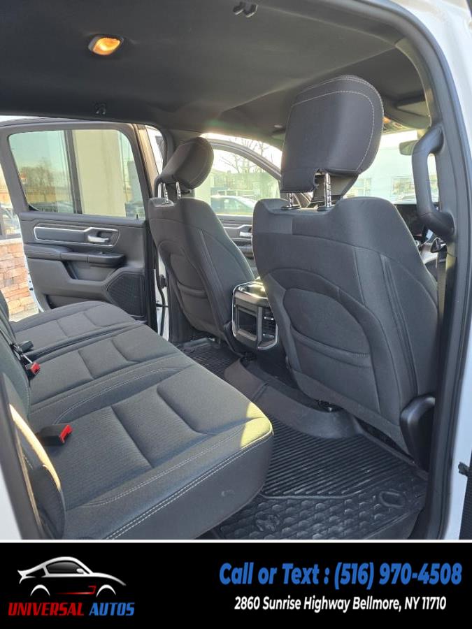 2022 RAM 1500 Big Horn 4x4 Crew Cab 5''7