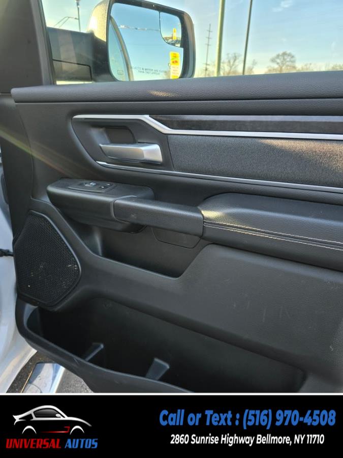2022 RAM 1500 Big Horn 4x4 Crew Cab 5''7