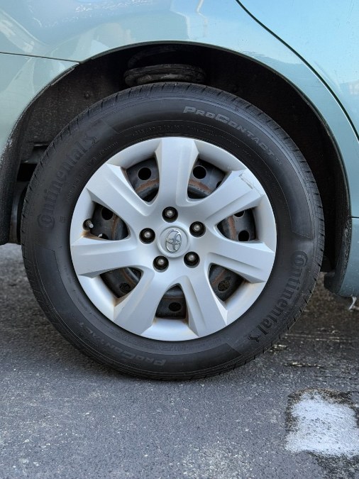 2011 Toyota Camry photo