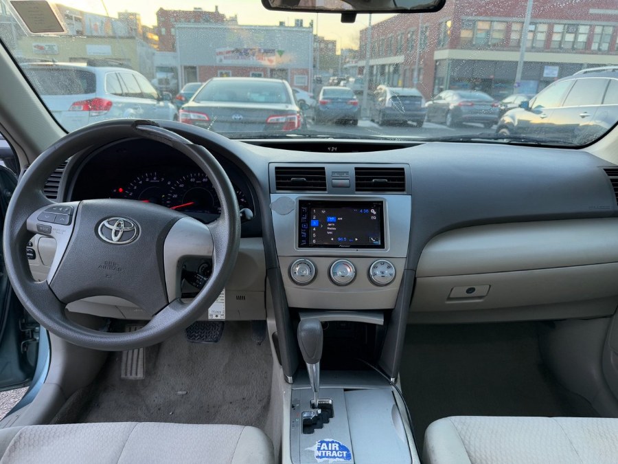 2011 Toyota Camry photo