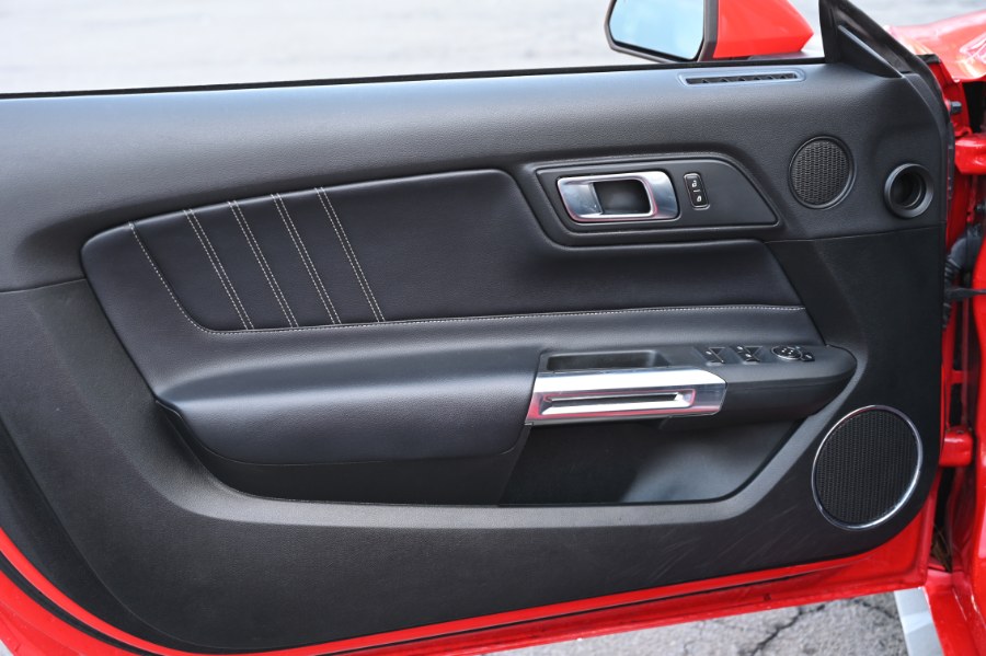 2023 Ford Mustang EcoBoost Premium Convertible photo