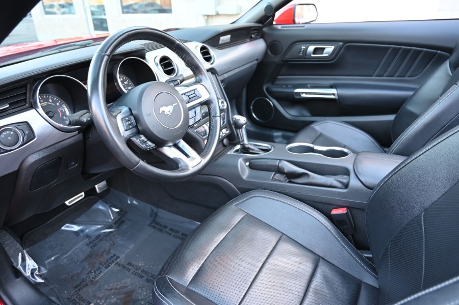 2023 Ford Mustang EcoBoost Premium Convertible photo