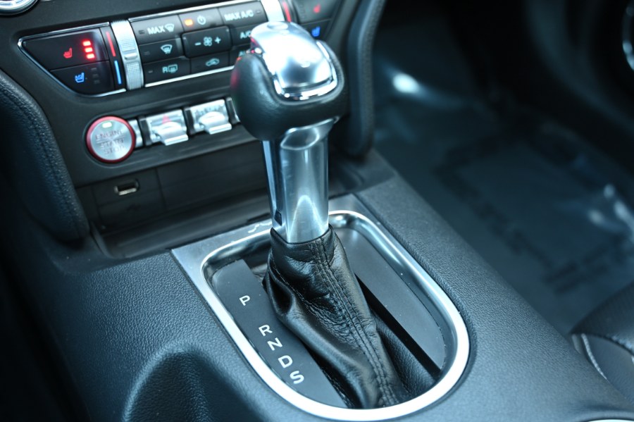 2023 Ford Mustang EcoBoost Premium Convertible photo