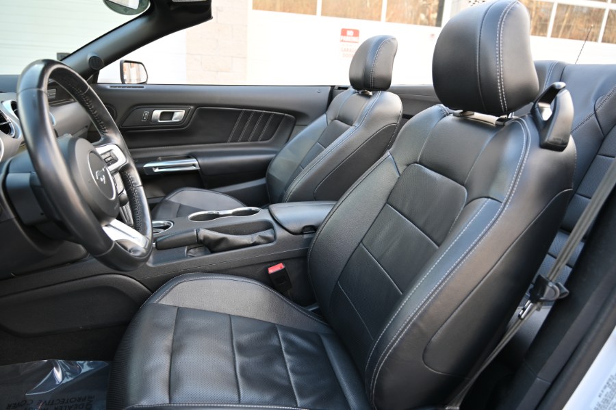 2022 Ford Mustang EcoBoost Premium Convertible photo