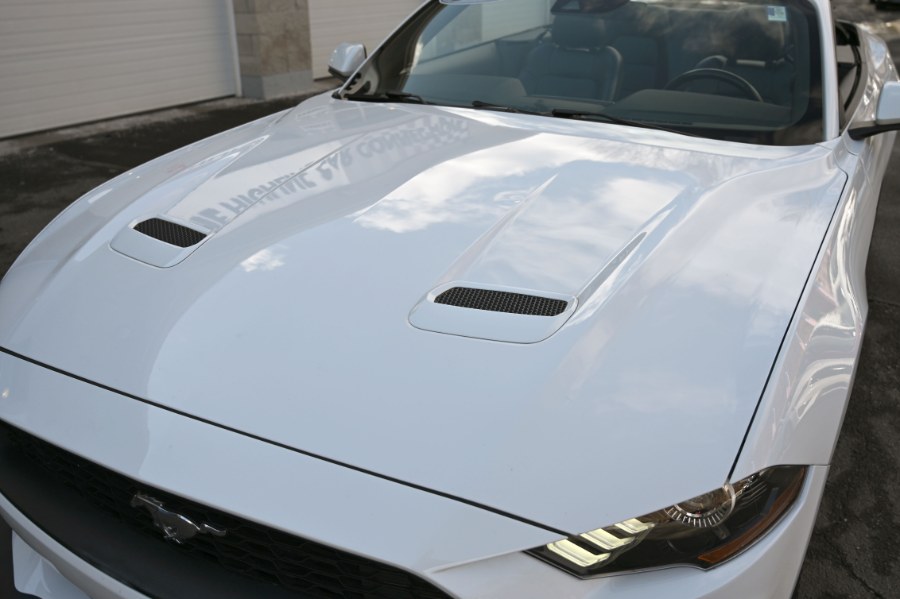 2022 Ford Mustang EcoBoost Premium Convertible photo