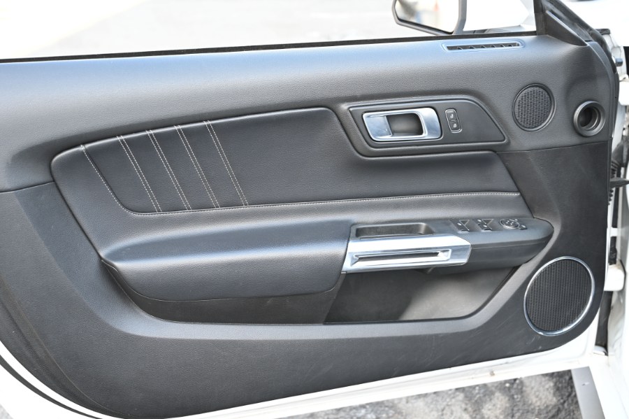 2022 Ford Mustang EcoBoost Premium Convertible photo