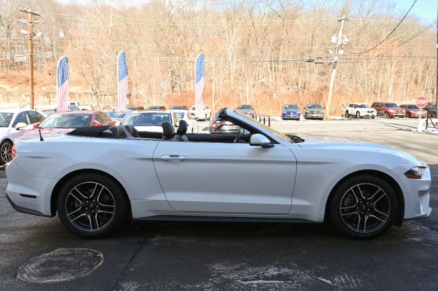 2022 Ford Mustang EcoBoost Premium Convertible photo
