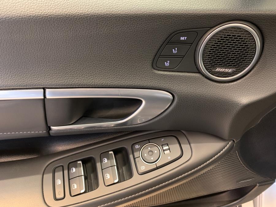 2022 Hyundai Sonata Limited 1.6T photo