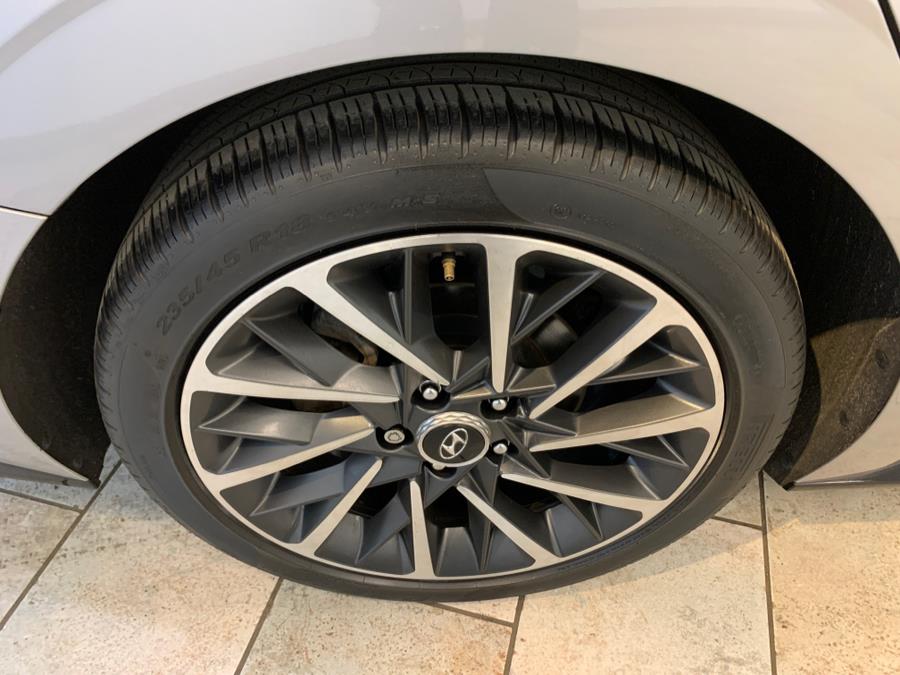 2022 Hyundai Sonata Limited 1.6T photo