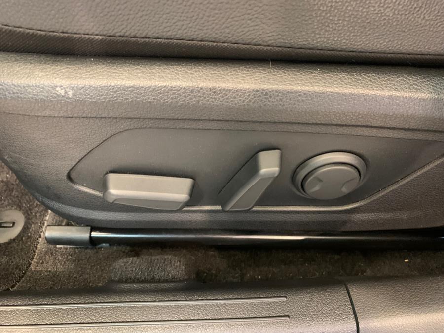 2022 Hyundai Sonata Limited 1.6T photo