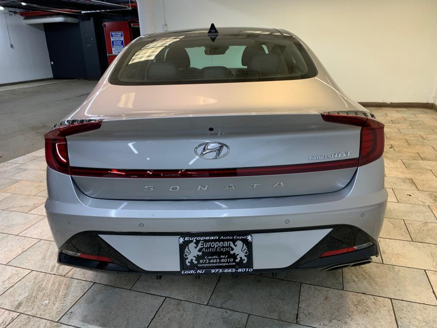 2022 Hyundai Sonata Limited 1.6T photo