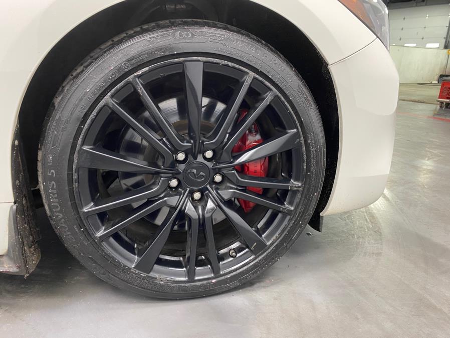 2017 Infiniti Q60 Red Sport 400 AWD photo
