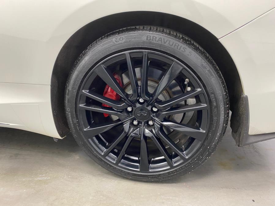 2017 Infiniti Q60 Red Sport 400 AWD photo