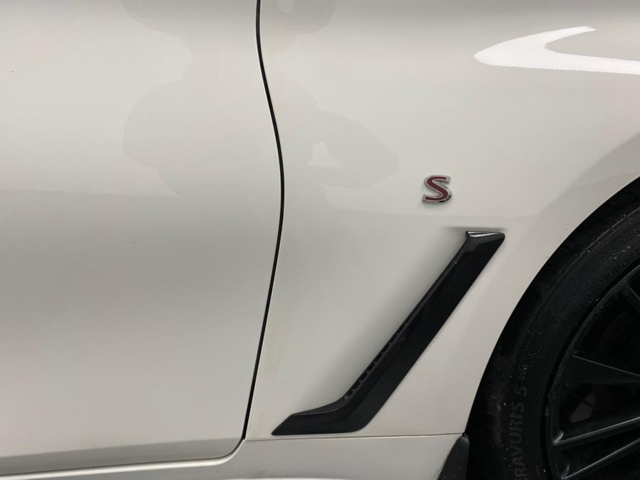 2017 Infiniti Q60 Red Sport 400 AWD photo