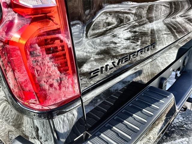 2024 Chevrolet Silverado 1500 Custom Trail Boss photo