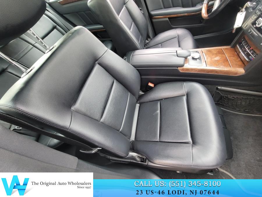 2012 Mercedes-Benz E-Class E350 4MATIC Luxury photo