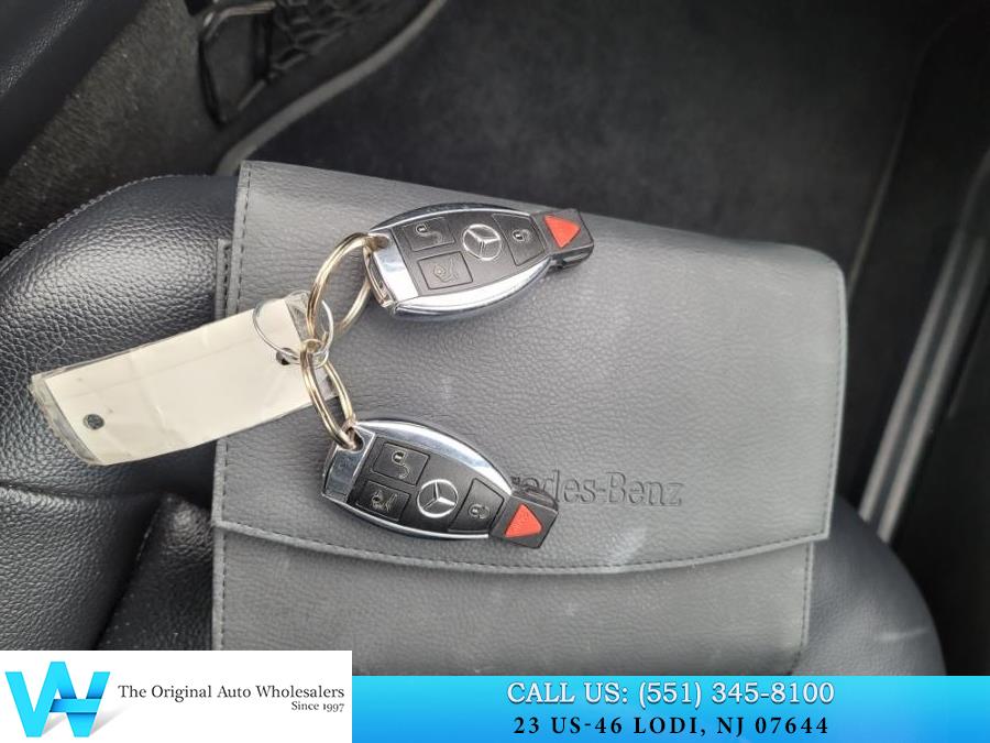 2012 Mercedes-Benz E-Class E350 4MATIC Luxury photo