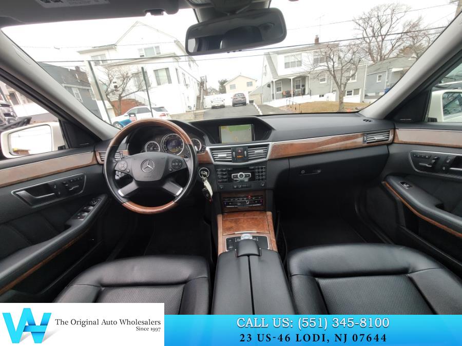 2012 Mercedes-Benz E-Class E350 4MATIC Luxury photo