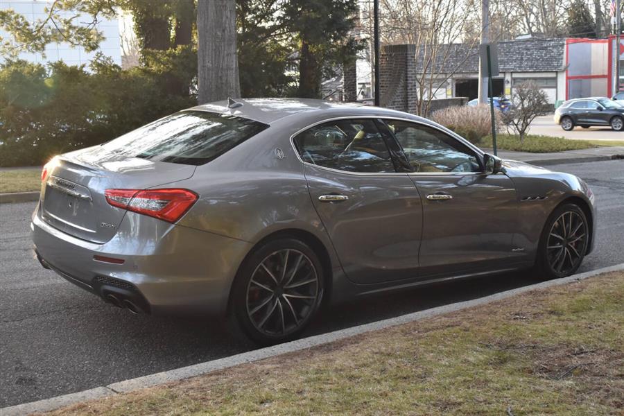 2019 Maserati Ghibli GranSport 4dr Sedan photo