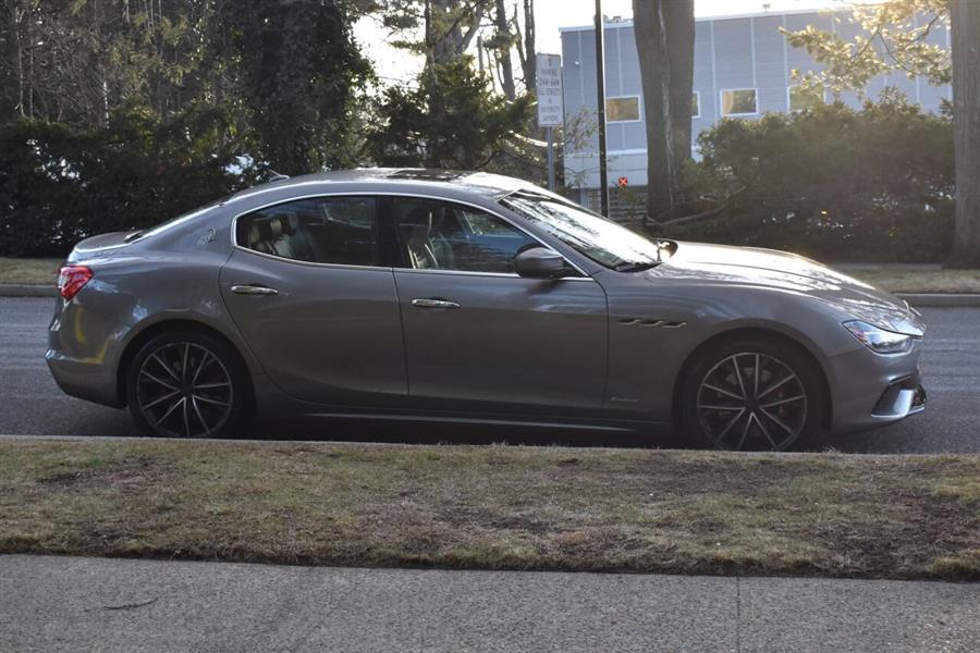 2019 Maserati Ghibli GranSport 4dr Sedan photo