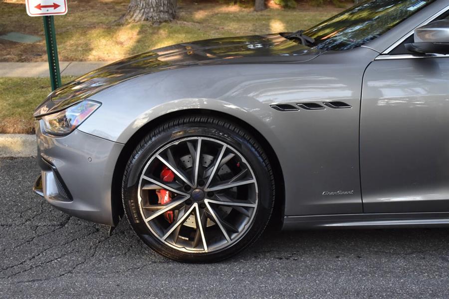2019 Maserati Ghibli GranSport 4dr Sedan photo