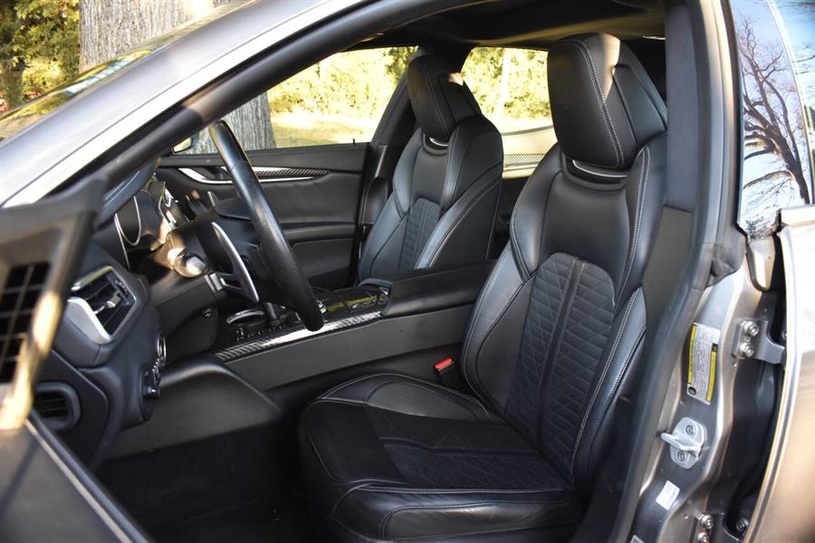 2019 Maserati Ghibli GranSport 4dr Sedan photo