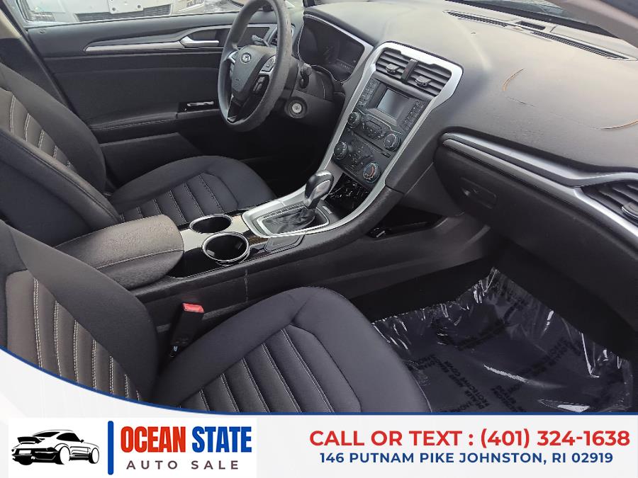 2013 Ford Fusion SE photo