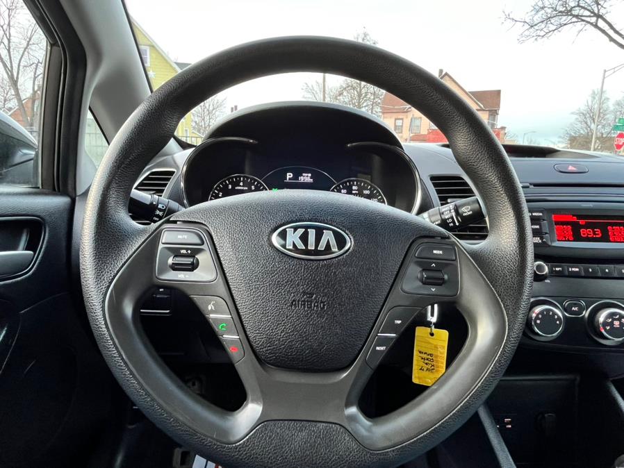 2017 Kia Forte LX Auto photo