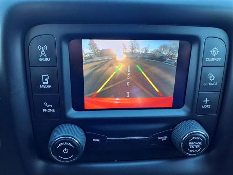 2018 Jeep Compass LATITUDE photo