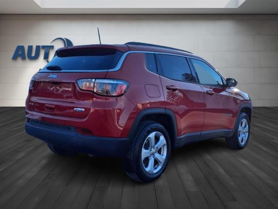 2018 Jeep Compass LATITUDE photo