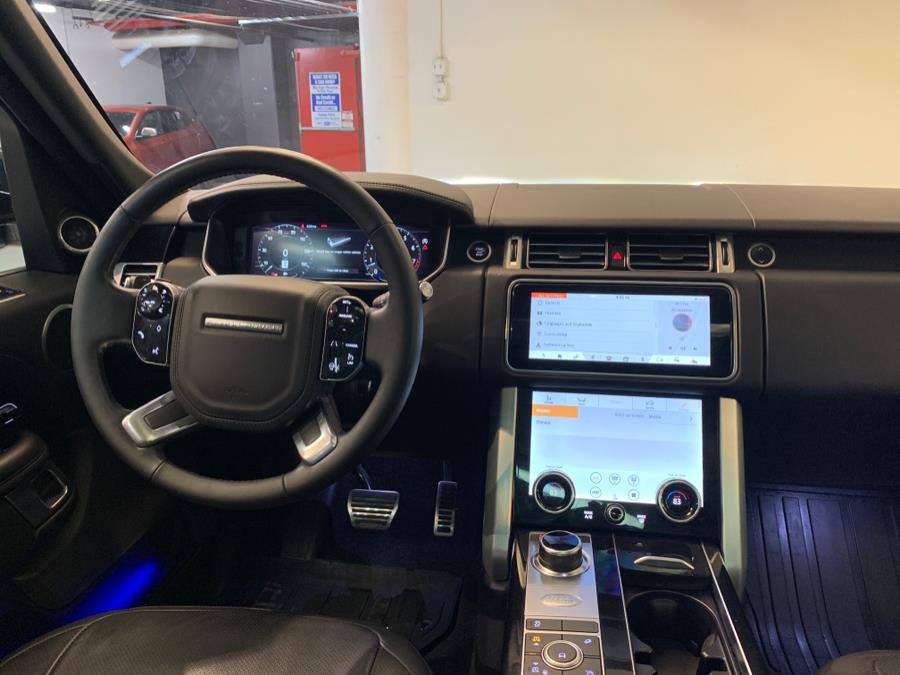 2022 Land Rover Range Rover Westminster SWB photo