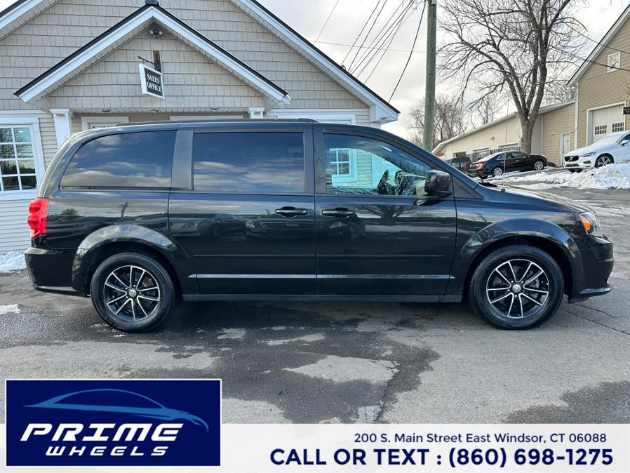 2017 Dodge Grand Caravan GT Wagon Fleet photo