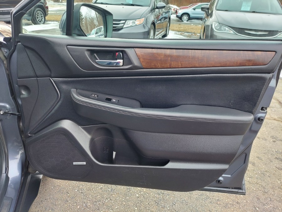 2016 Subaru Outback 4dr Wgn 2.5i Limited PZEV photo