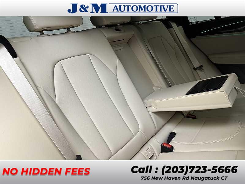 2021 BMW X3 xDrive30i photo
