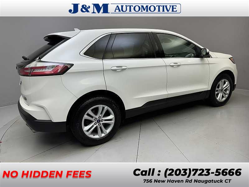 2020 Ford Edge SEL photo