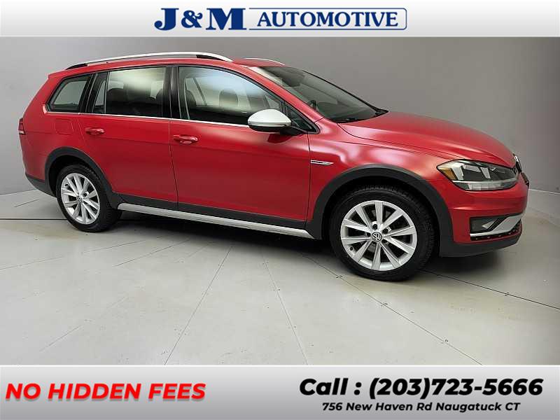 2019 Volkswagen Golf Alltrack S photo