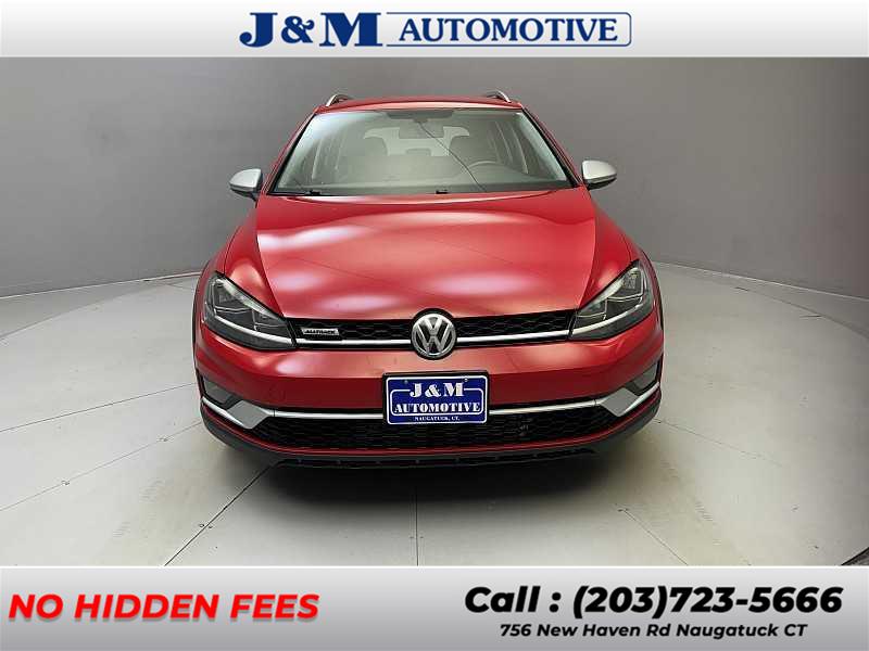 2019 Volkswagen Golf Alltrack S photo