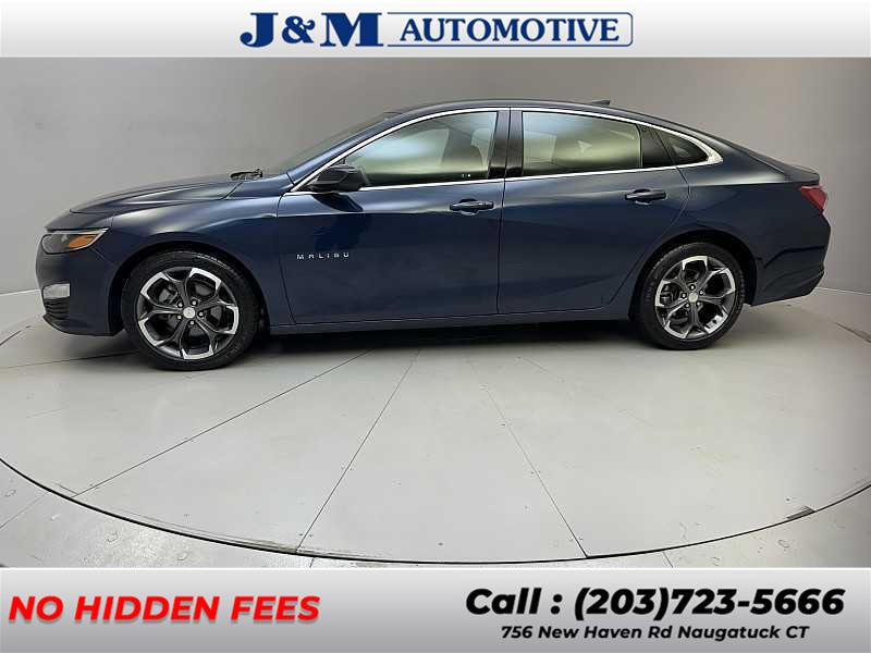 2022 Chevrolet Malibu LT photo
