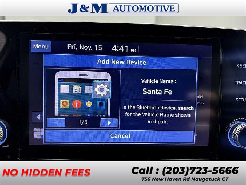2021 Hyundai Santa Fe SE photo