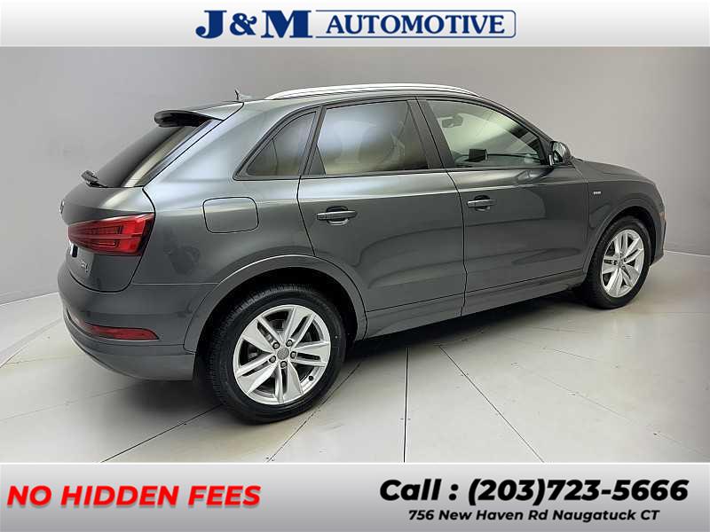 2018 Audi Q3 Premium photo