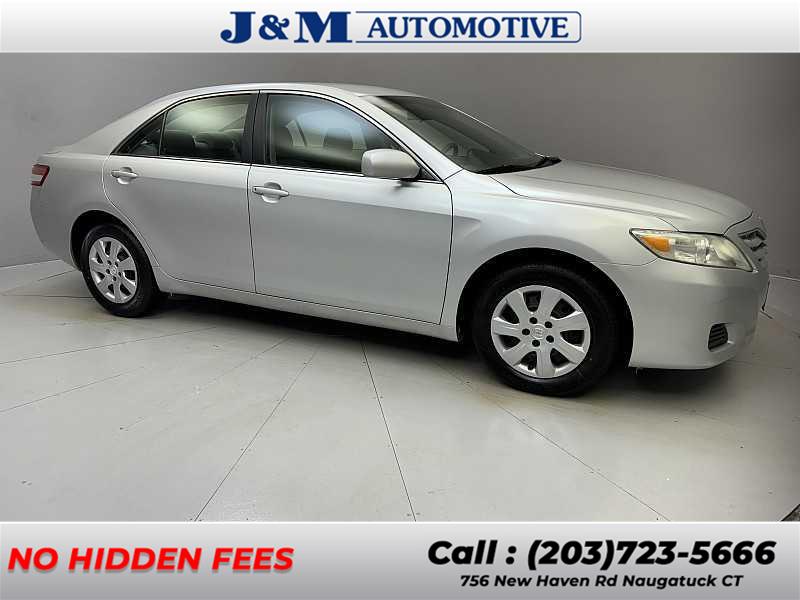 2010 Toyota Camry photo