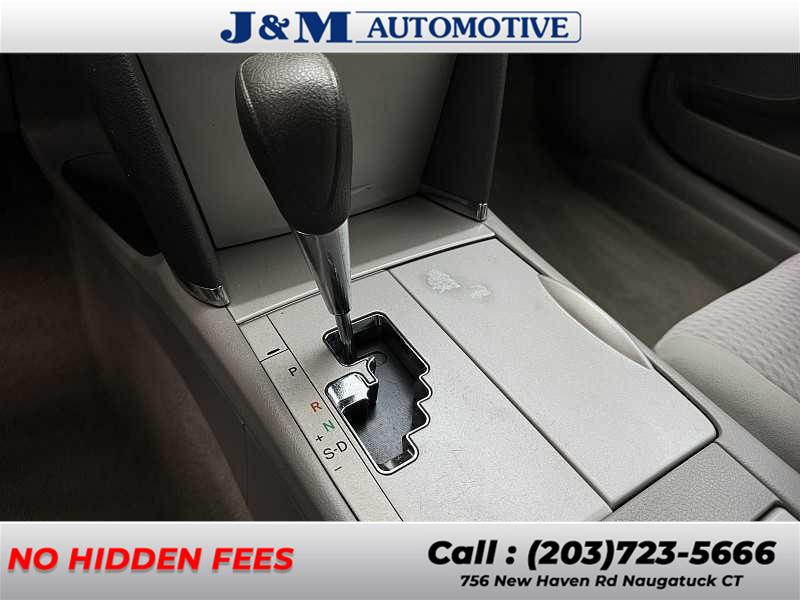 2010 Toyota Camry photo