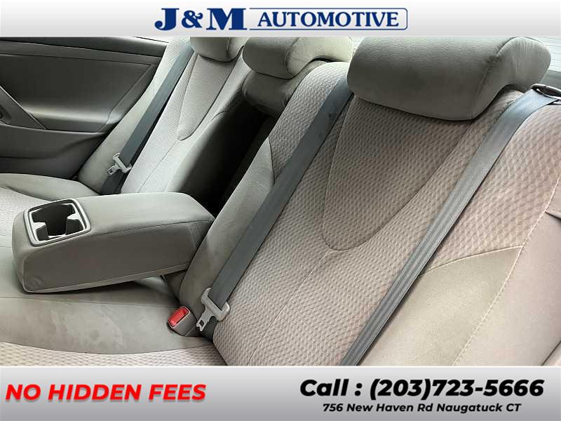 2010 Toyota Camry photo